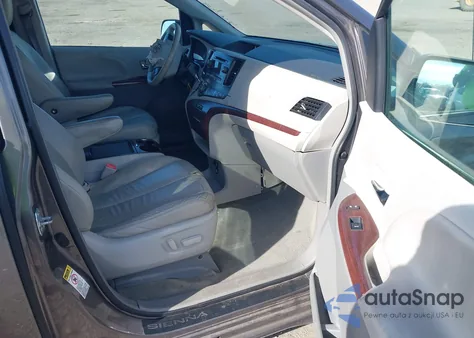 2012 Toyota Sienna Xle V6 8 Passenger из США, поврежденный, VIN 5TDYK3DCXCS238622